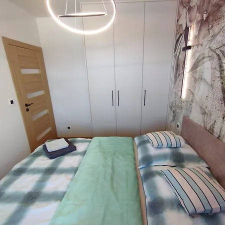 Apartment A&b Platinum